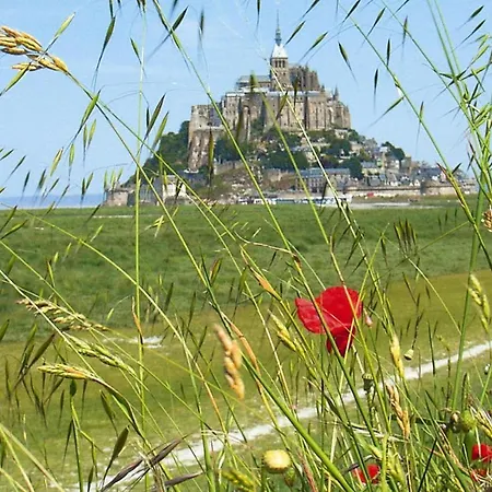 Near Mont St Michel Prázdninový dům